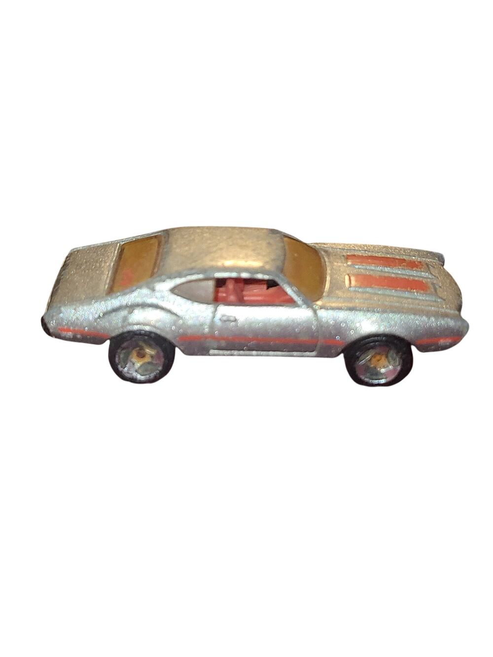 HOT WHEELS 1:64 HTF 93' WARNER OLDS 442 SILVER ORANGE 5SP used  MALAYSIA